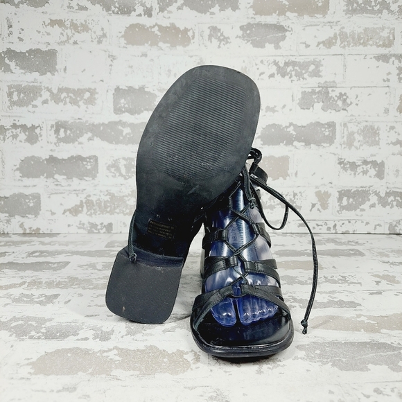 New Steve Madden Cherri Black Leather Strappy Block Heel Sandals V193 - Picture 7 of 11